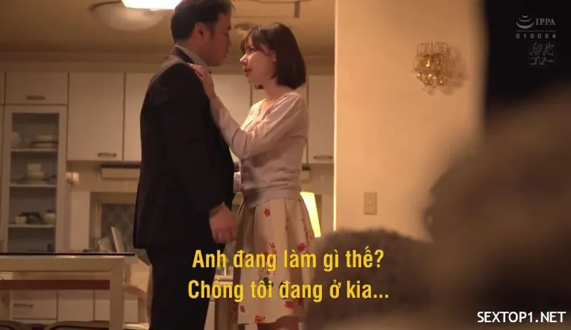 Mối đụ bí mật với sếp của ông chồng vietsub