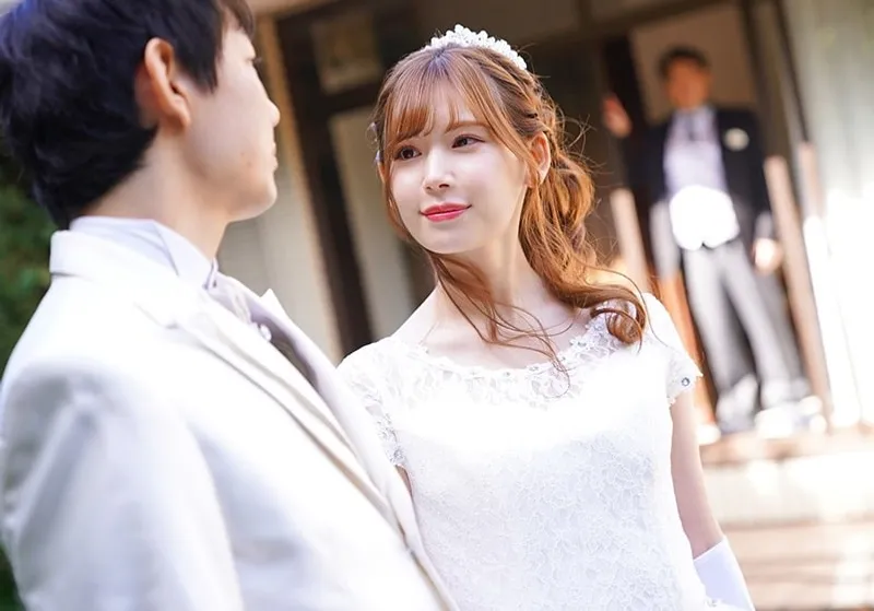 Bố người chồng trả bài người tình của con trai ngay sau lễ cưới của con trai